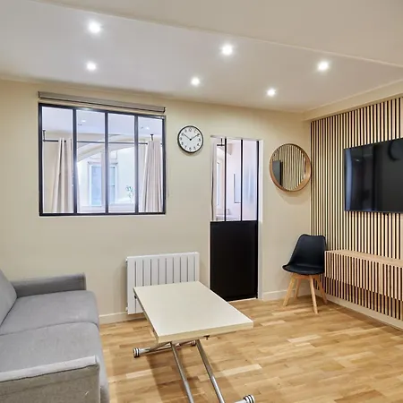 Rent A - Bonne Nouvelle * Parigi