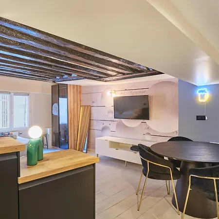 Rent A - Bonne Nouvelle Parigi