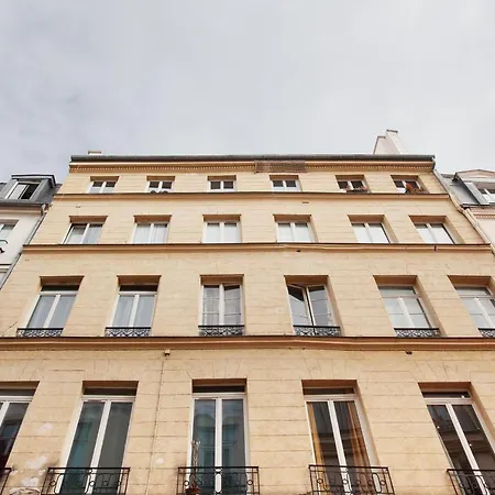 Rent A - Bonne Nouvelle Paris
