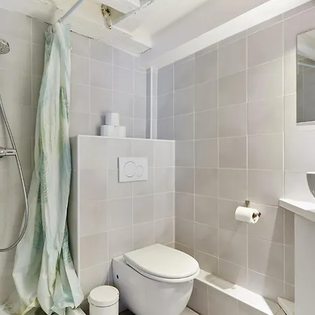 Rent A - Bonne Nouvelle * Paris